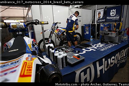 ambiance_017_motocross_2014_bresil_beto_carrero.jpg