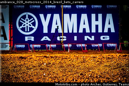 ambiance_028_motocross_2014_bresil_beto_carrero.jpg