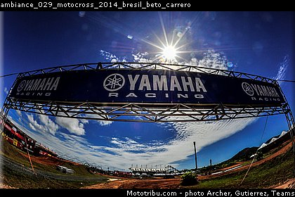 ambiance_029_motocross_2014_bresil_beto_carrero.jpg