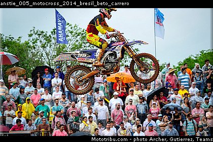 anstie_005_motocross_2014_bresil_beto_carrero.jpg
