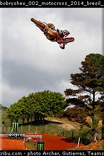 bobryshev_002_motocross_2014_bresil_beto_carrero.jpg