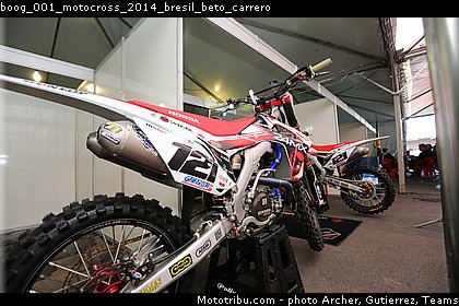 boog_001_motocross_2014_bresil_beto_carrero.jpg