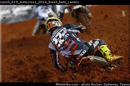 cairoli_010_motocross_2014_bresil_beto_carrero.jpg