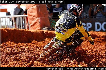 lieber_005_motocross_2014_bresil_beto_carrero.jpg