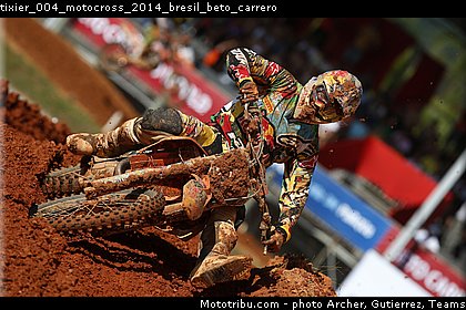 tixier_004_motocross_2014_bresil_beto_carrero.jpg