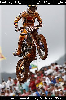 tonkov_013_motocross_2014_bresil_beto_carrero.jpg