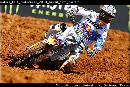 waters_004_motocross_2014_bresil_beto_carrero.jpg