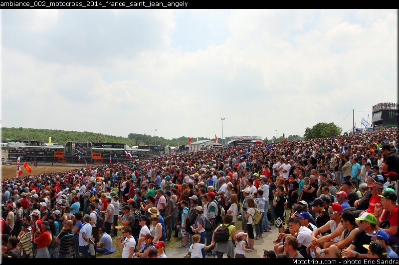 ambiance_002_motocross_2014_france_saint_jean_angely
