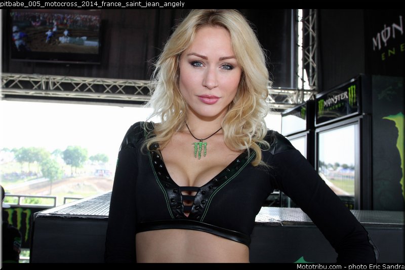 pitbabe_005_motocross_2014_france_saint_jean_angely