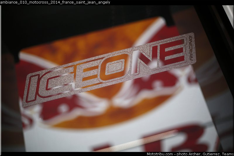 ambiance_010_motocross_2014_france_saint_jean_angely