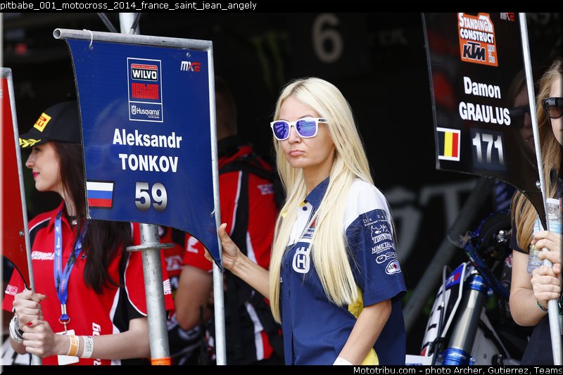 pitbabe_001_motocross_2014_france_saint_jean_angely