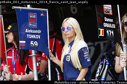 pitbabe_001_motocross_2014_france_saint_jean_angely.jpg