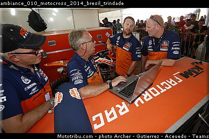 ambiance_010_motocross_2014_bresil_trindade.jpg