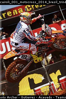 cairoli_001_motocross_2014_bresil_trindade.jpg