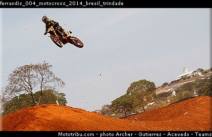 ferrandis_004_motocross_2014_bresil_trindade.jpg