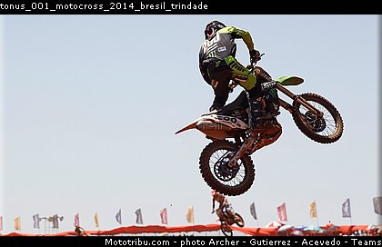 tonus_001_motocross_2014_bresil_trindade.jpg