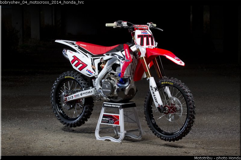 bobryshev_04_motocross_2014_honda_hrc
