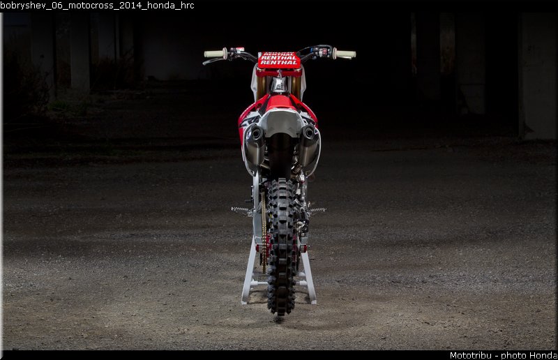 bobryshev_06_motocross_2014_honda_hrc