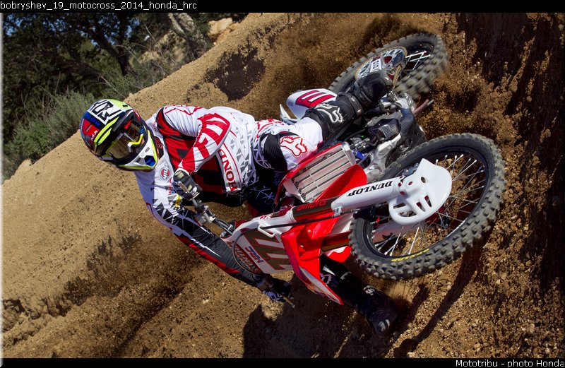 bobryshev_19_motocross_2014_honda_hrc