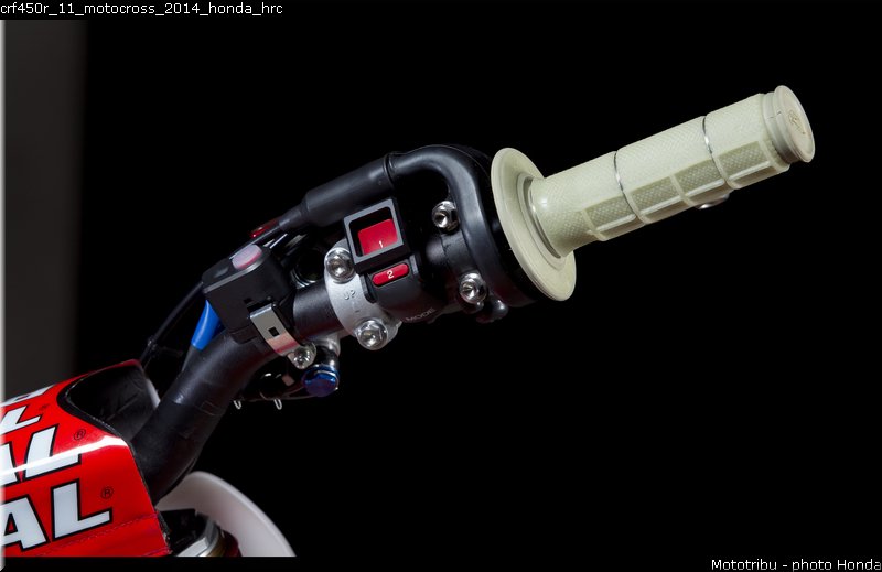 crf450r_11_motocross_2014_honda_hrc
