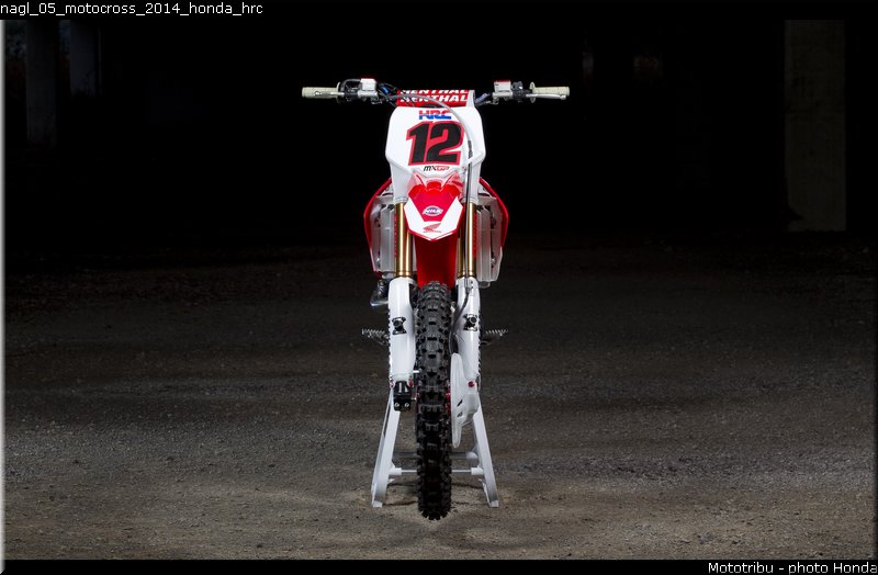 nagl_05_motocross_2014_honda_hrc