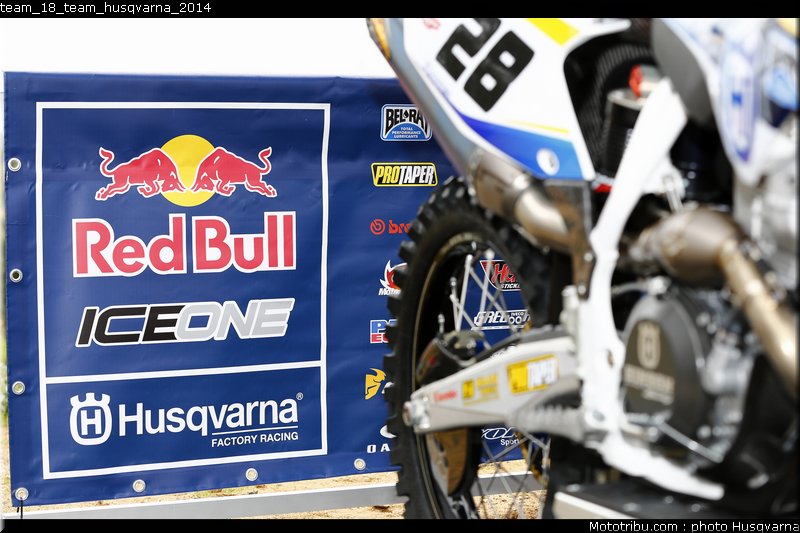 team_18_team_husqvarna_2014