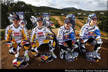 team_12_team_husqvarna_2014.jpg