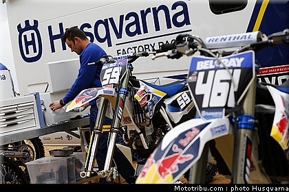 team_13_team_husqvarna_2014.jpg