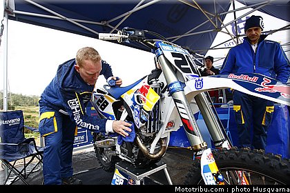 team_19_team_husqvarna_2014.jpg