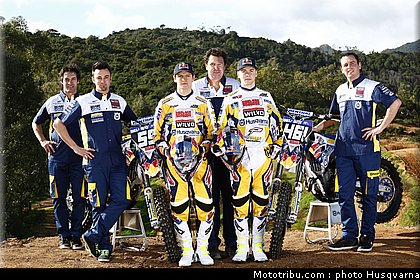 team_28_team_husqvarna_2014.jpg