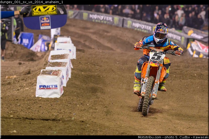 dungey_001_sx_us_2014_anaheim_1