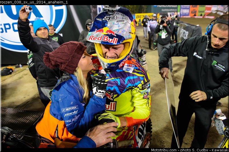 roczen_038_sx_us_2014_anaheim_1