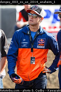 dungey_003_sx_us_2014_anaheim_1.jpg