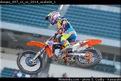 dungey_007_sx_us_2014_anaheim_1.jpg