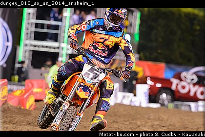 dungey_010_sx_us_2014_anaheim_1.jpg
