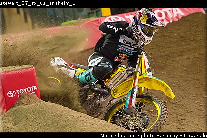 stewart_07_sx_us_anaheim_1.jpg
