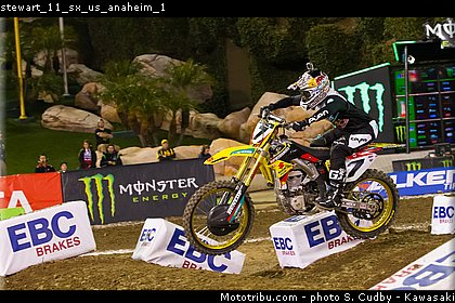 stewart_11_sx_us_anaheim_1.jpg