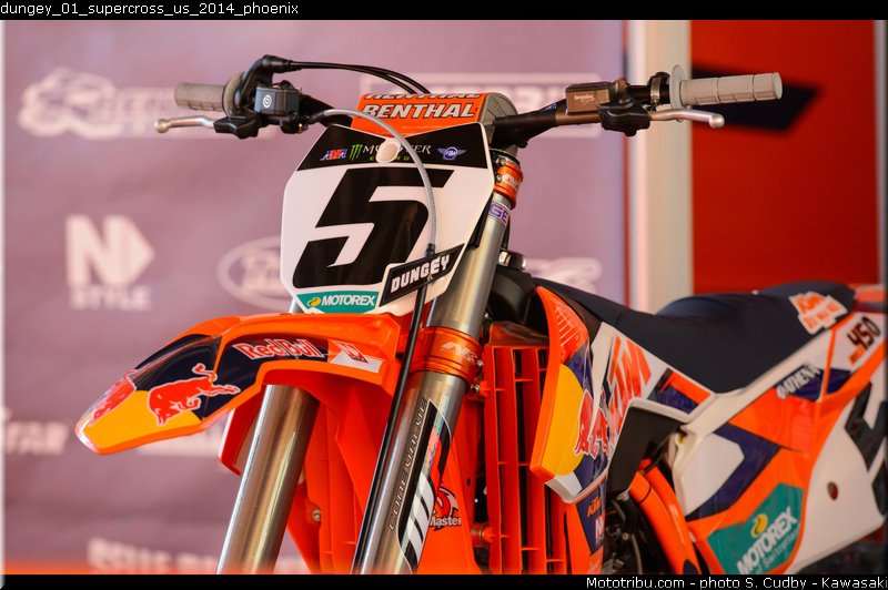 dungey_01_supercross_us_2014_phoenix
