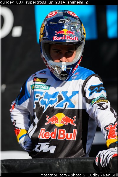 dungey_007_supercross_us_2014_anaheim_2