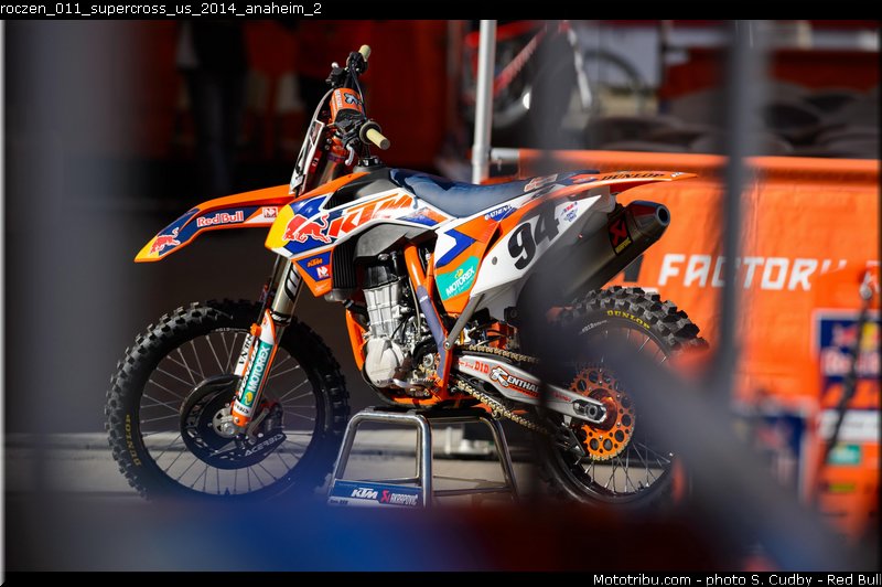 roczen_011_supercross_us_2014_anaheim_2