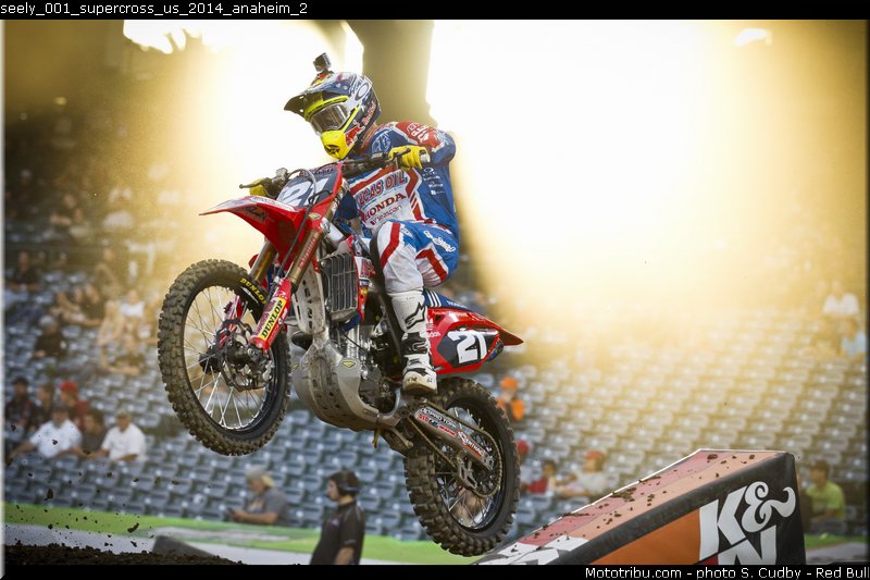 seely_001_supercross_us_2014_anaheim_2