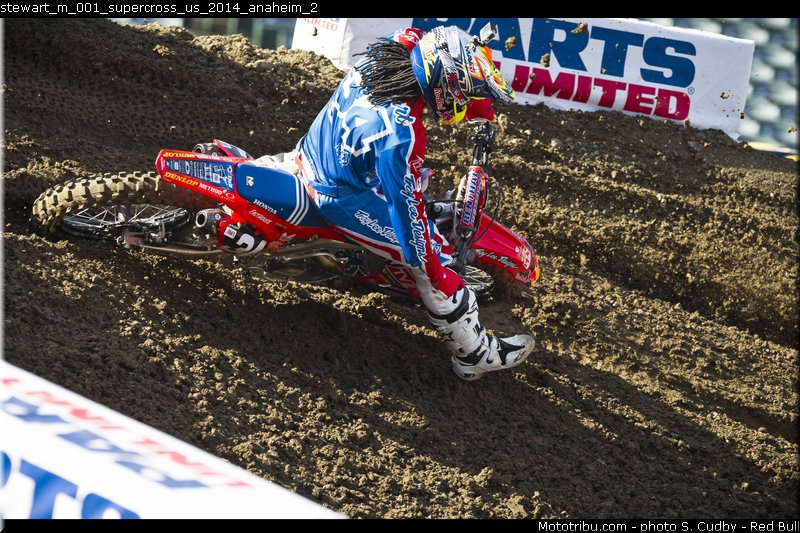 stewart_m_001_supercross_us_2014_anaheim_2
