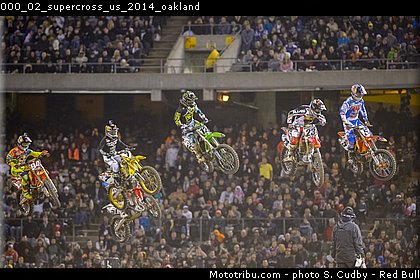 000_02_supercross_us_2014_oakland.jpg