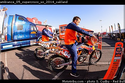 ambiance_05_supercross_us_2014_oakland.jpg