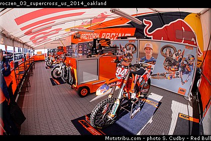 roczen_03_supercross_us_2014_oakland.jpg