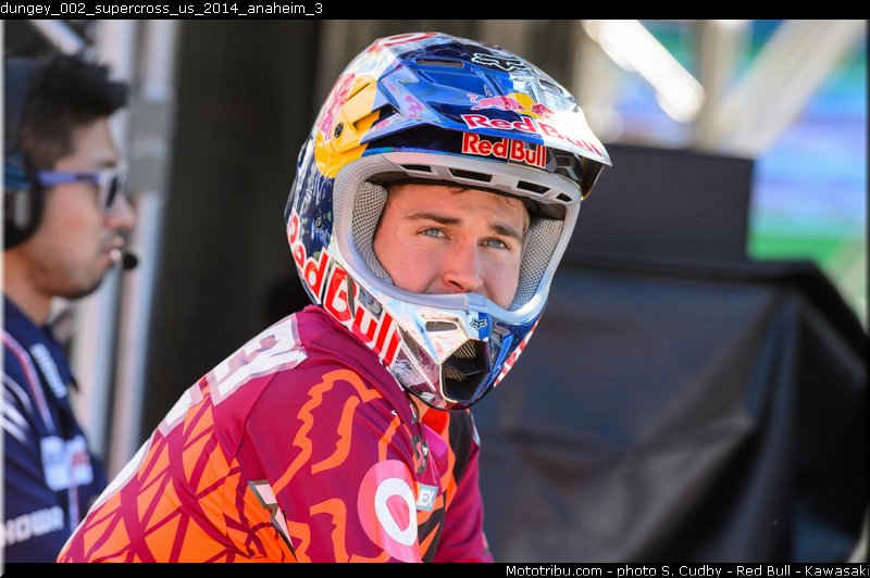 dungey_002_supercross_us_2014_anaheim_3