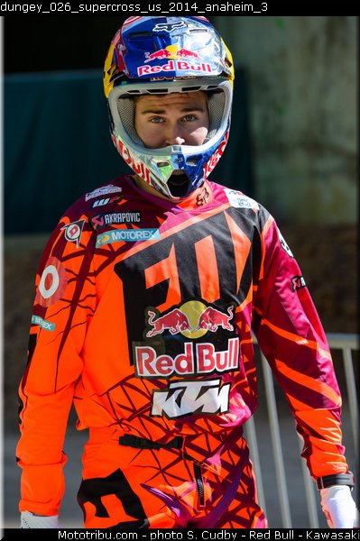 dungey_026_supercross_us_2014_anaheim_3