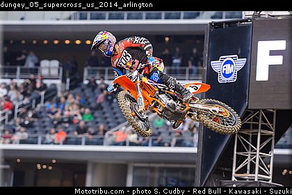 dungey_05_supercross_us_2014_arlington.jpg