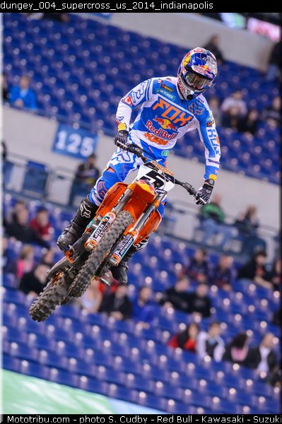 dungey_004_supercross_us_2014_indianapolis