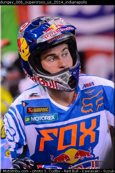 dungey_006_supercross_us_2014_indianapolis